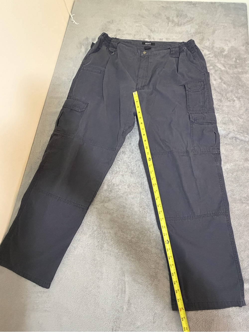 Mens Stryke 5.11 Tactical Cargo Pants
Size 42x32
#tactical #military #5.11